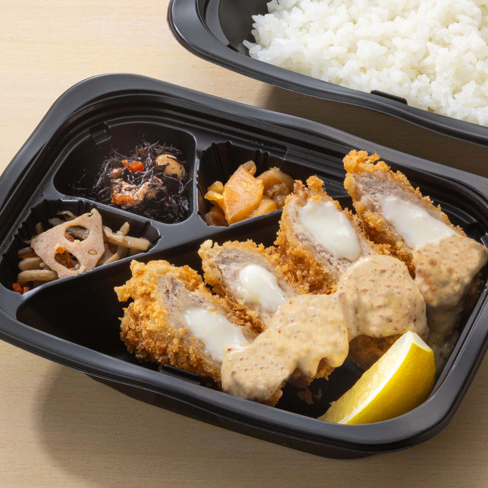 とろ～りチーズのヒレかつ マスタードクリームソース