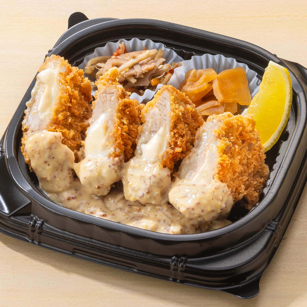 とろ～りチーズのヒレかつ マスタードクリームソース