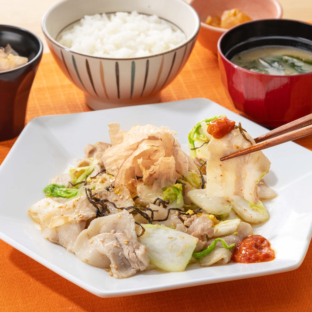 塩麹豚と白菜漬けの豚しんこ