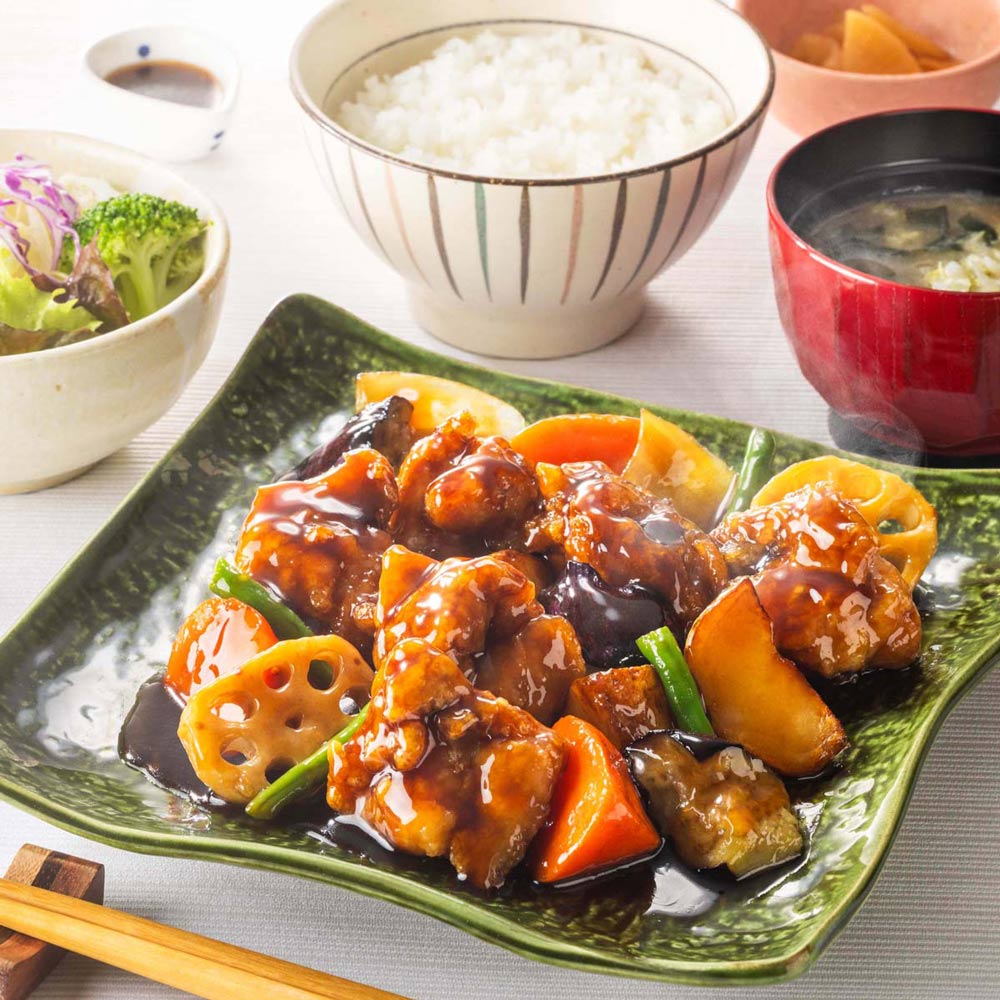 〈おかず増量〉鶏と野菜の黒酢あん