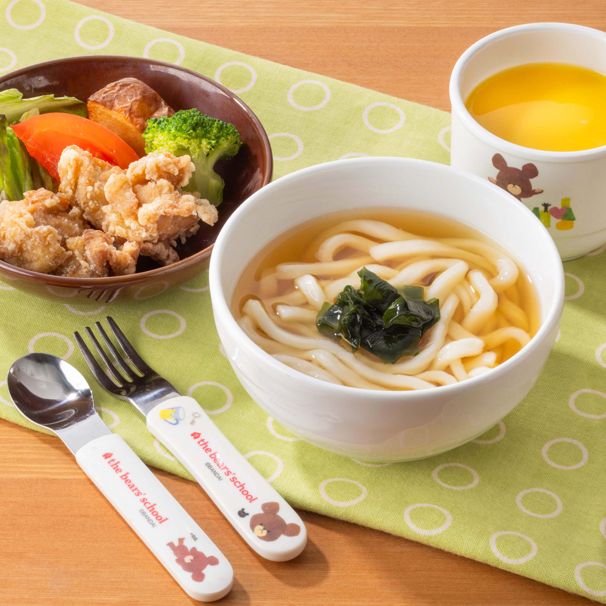 お子様うどんと唐揚げ（竜田揚げ）