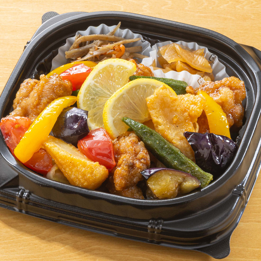 鶏竜田と夏野菜のスタミナレモン炒め 弁当