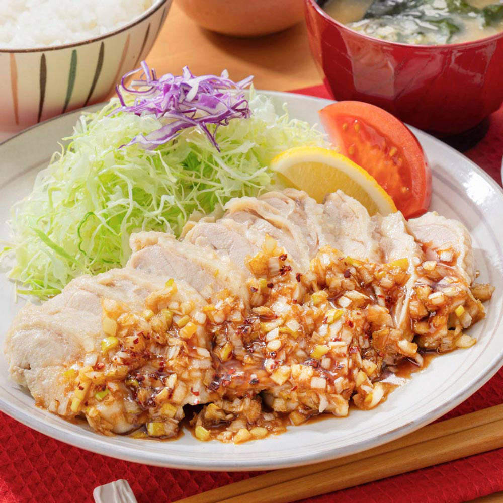 蒸し鶏の生姜ねぎ醬油