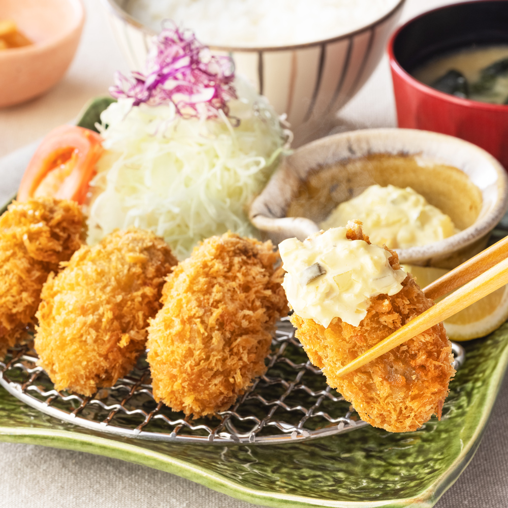 大粒牡蠣フライ4個