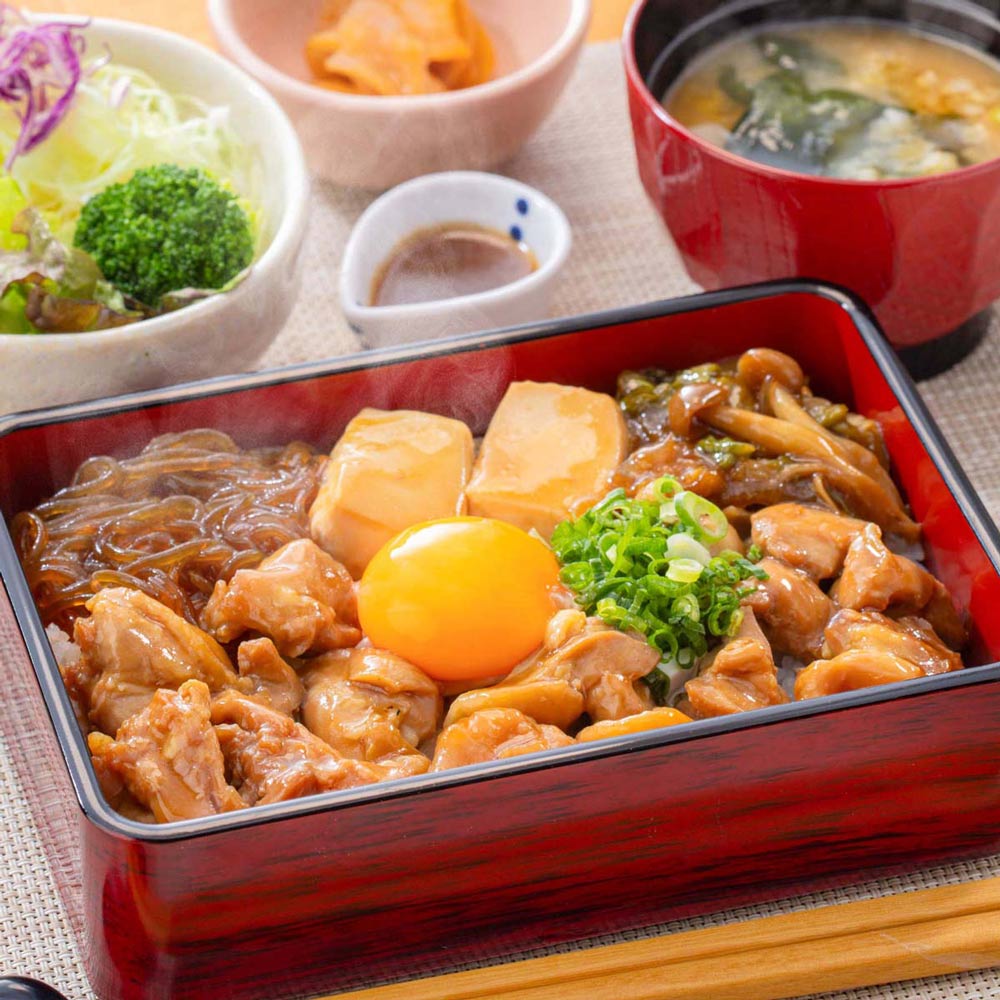 月見鶏すき焼き重