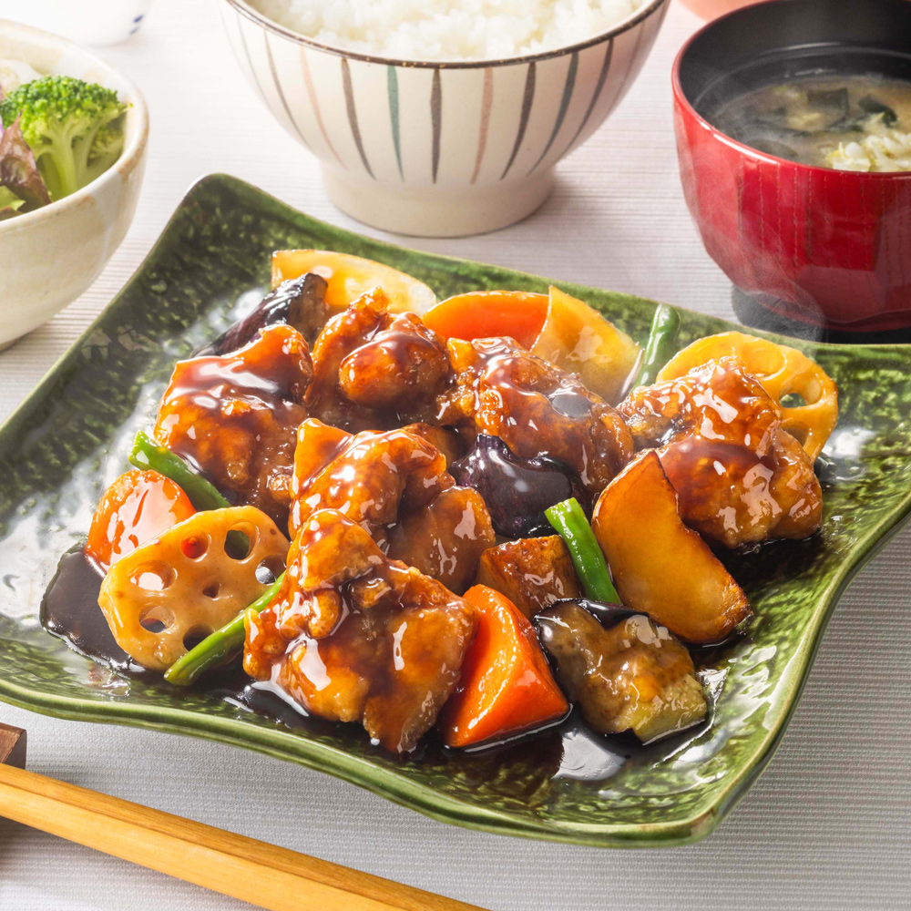 〈おかず増量〉鶏と野菜の黒酢あん